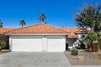 Building Photo - 1330 White Dr