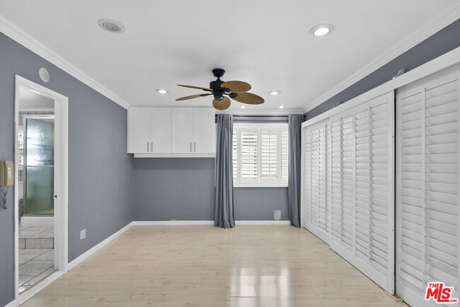 Building Photo - 745 Oxford Ave