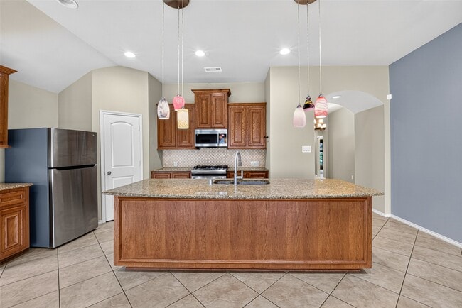 Building Photo - 2808 Arbor Brook Ln