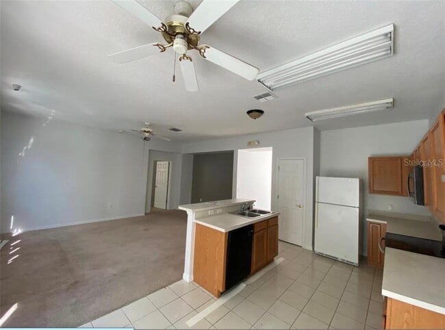 Building Photo - 2741 Portchester Ct