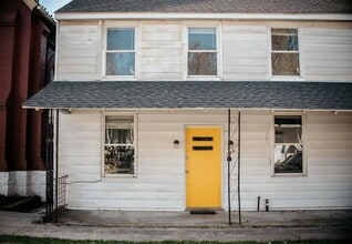 Building Photo - 145 Race St