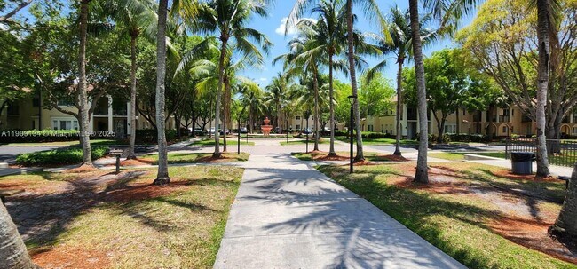 Building Photo - 2403 Centergate Dr