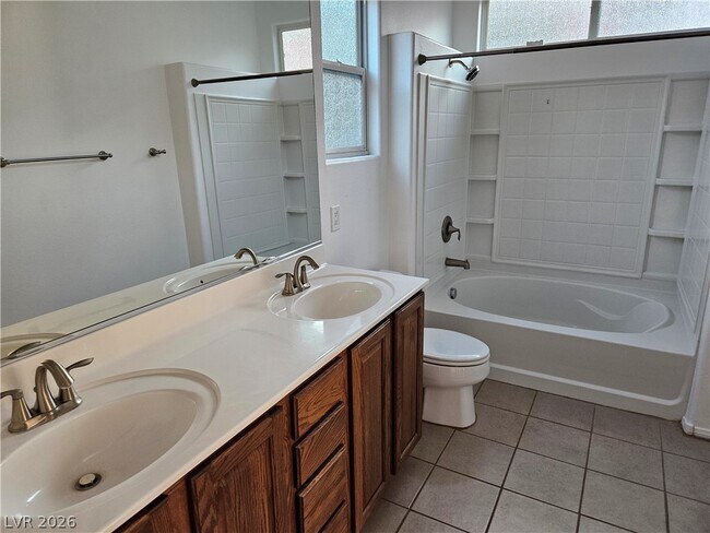 Building Photo - 7349 Trialside Park Ct