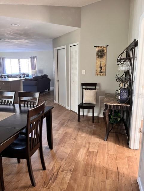 Building Photo - 22497 Glen Ave