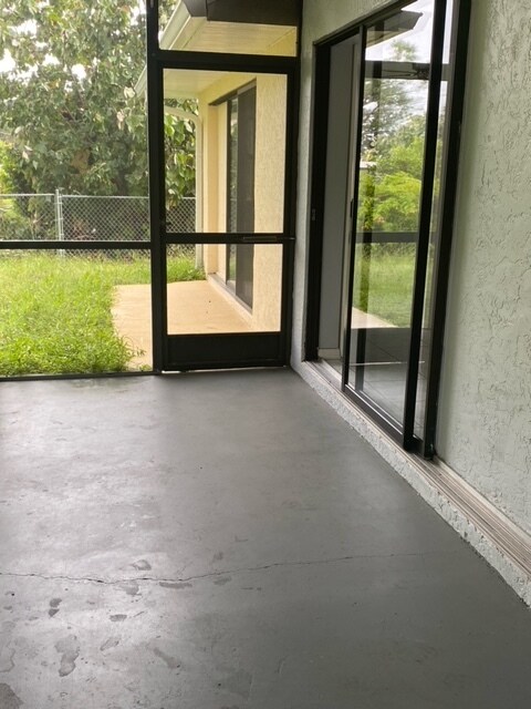 Building Photo - 1474 Dewitt St