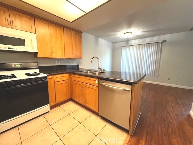 Building Photo - 928 Whitewater Dr