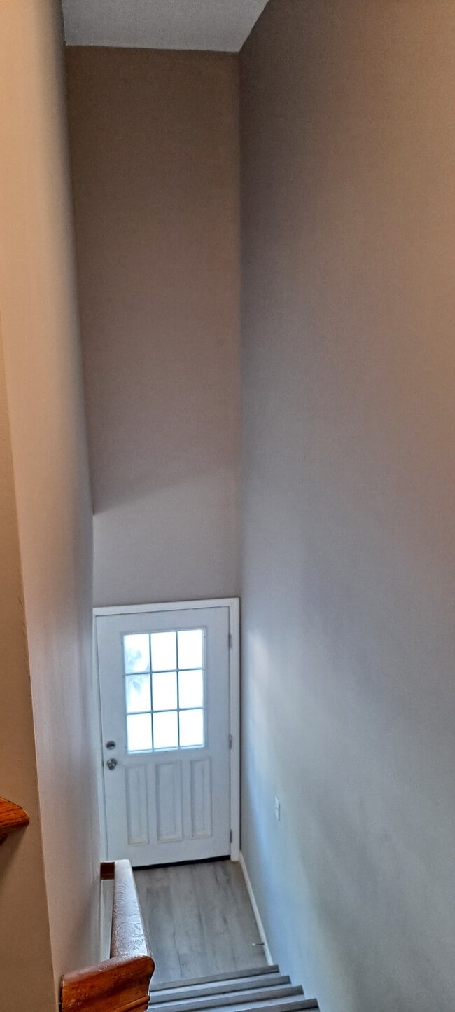 Building Photo - 9115 Cedarpark Ln NW