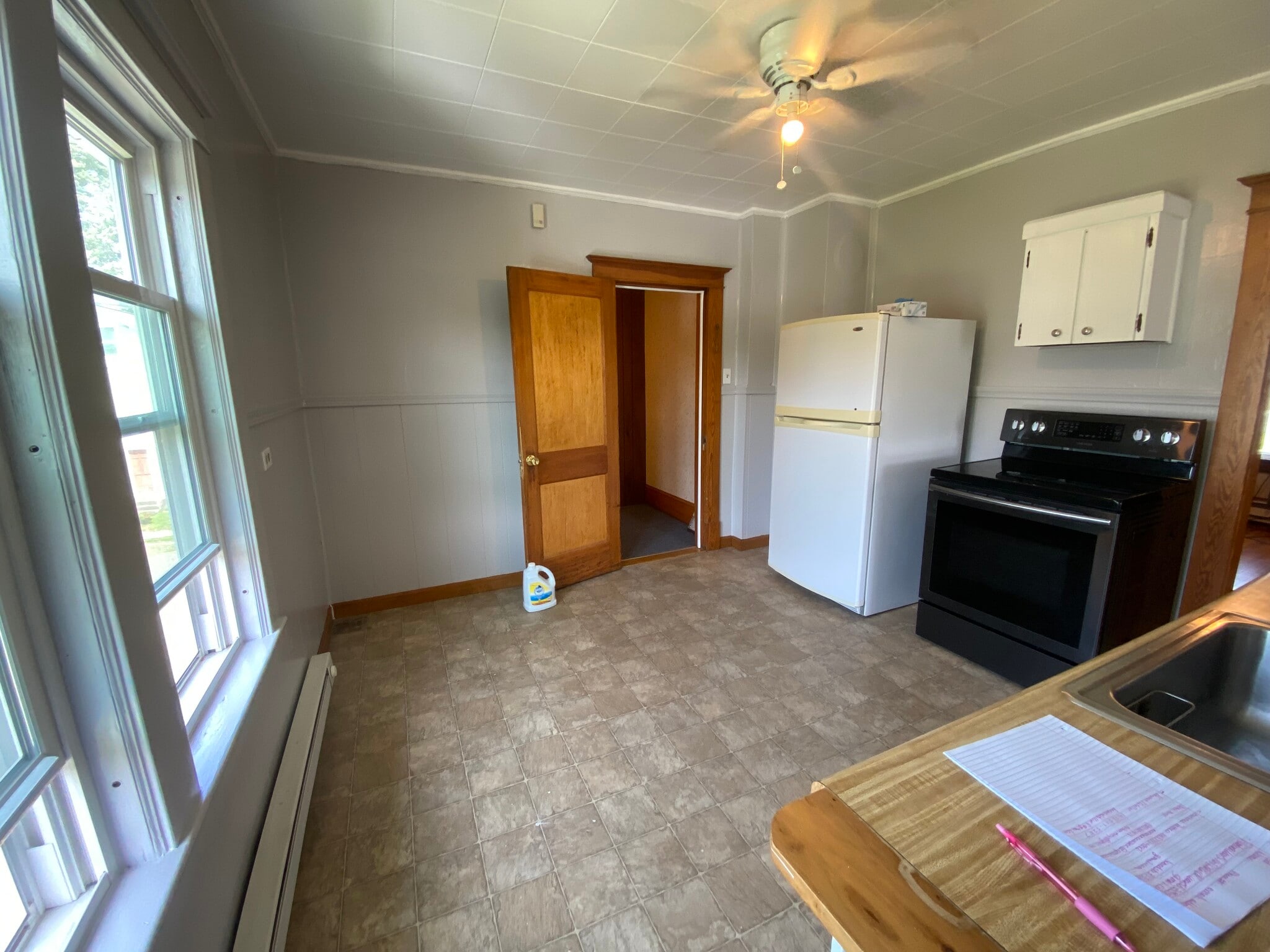 Building Photo - 15 Dorrance St