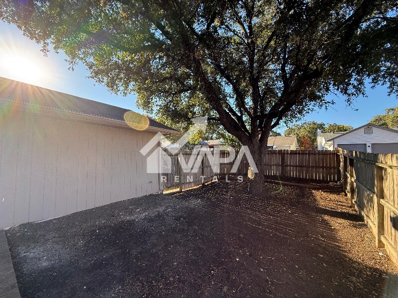 Building Photo - 12135 Lemon Blossom St