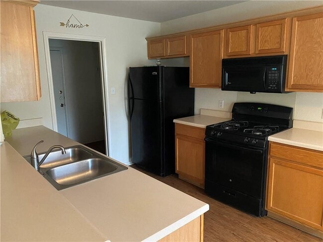 Building Photo - 1229 Vincent Pl