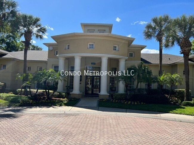 Building Photo - 2532 Robert Trent Jones Dr
