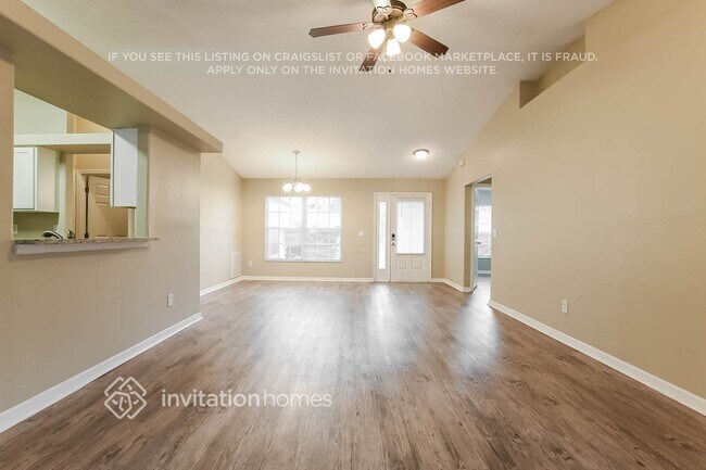 Building Photo - 2903 Roxbury Ct