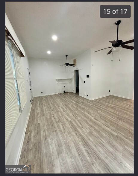 Building Photo - 836 Grady St S