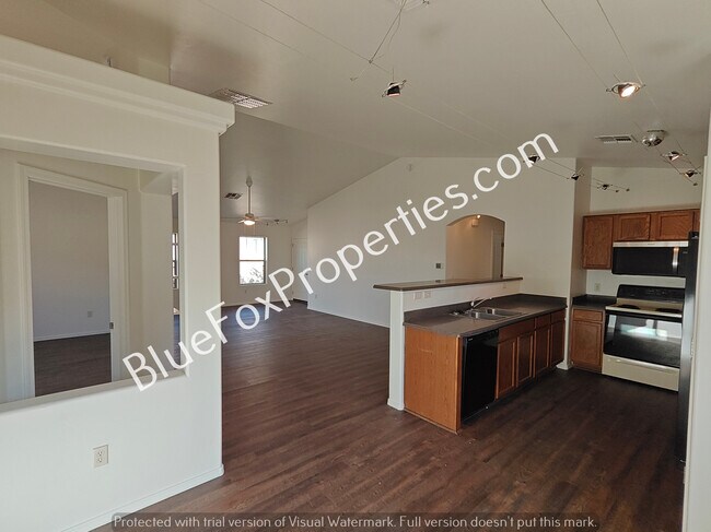 Building Photo - 14197 N Maize Farm Ave