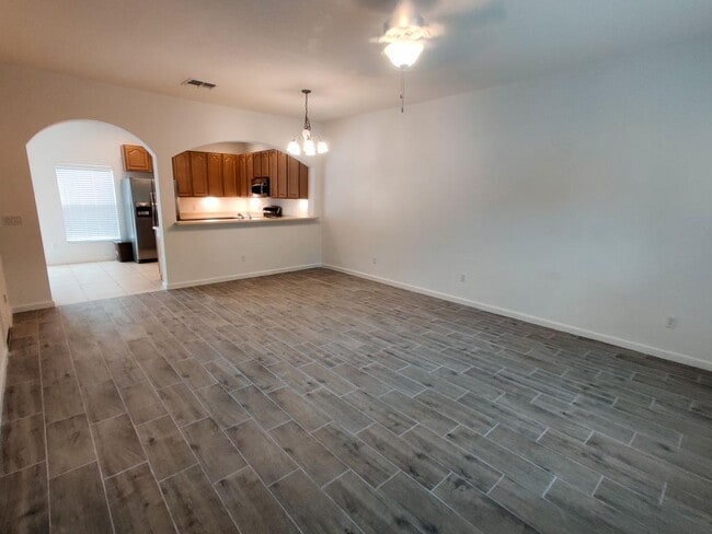 Building Photo - 11855 Deer Path Way