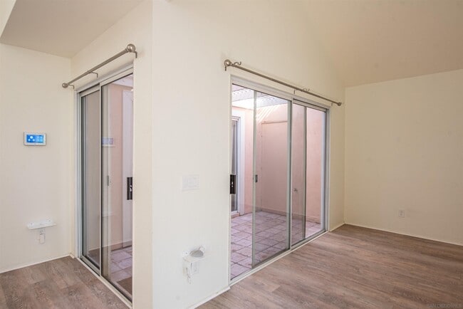 Building Photo - 11323 Caminito Corriente