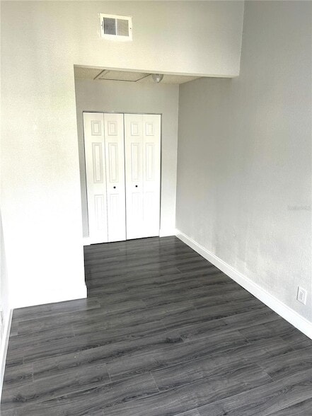 Building Photo - 12219 Armenia Gables Cir