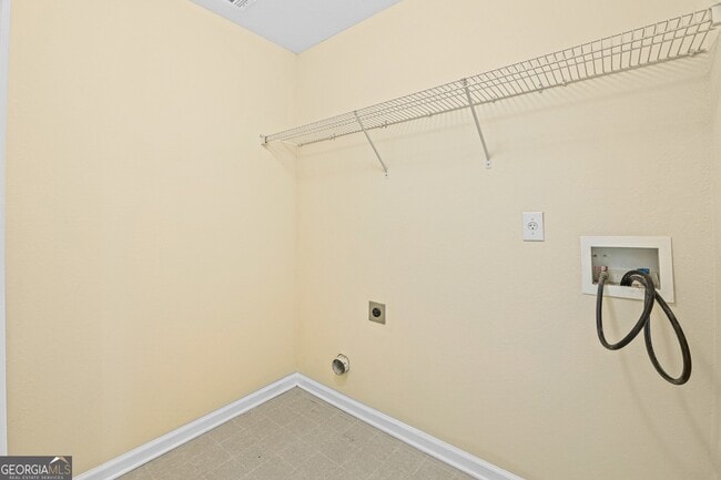 Building Photo - 1352 Rogers Trce