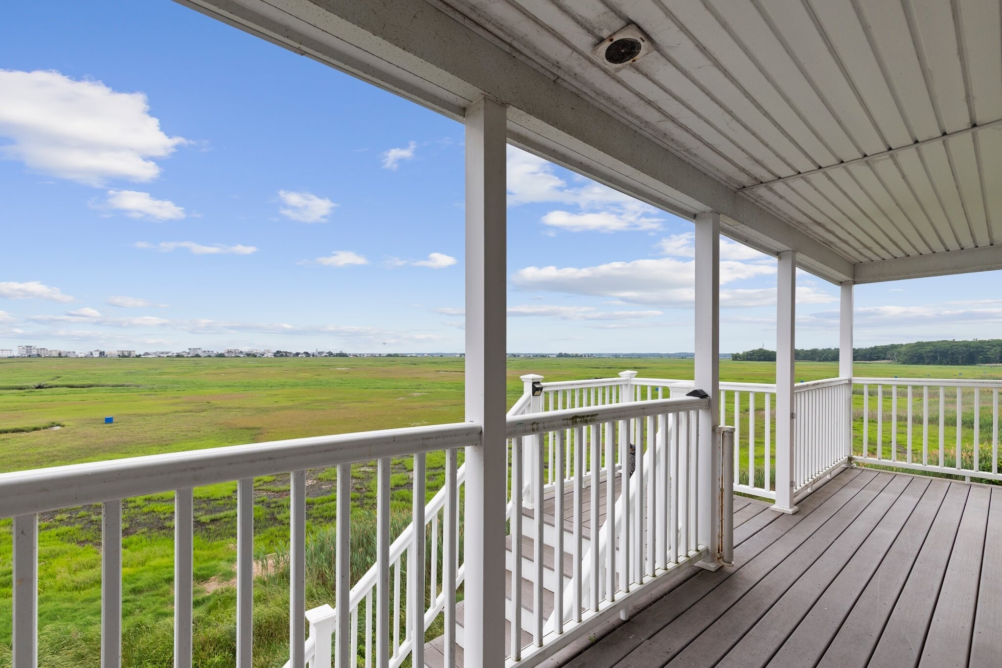 Building Photo - 497 Winnacunnet Rd