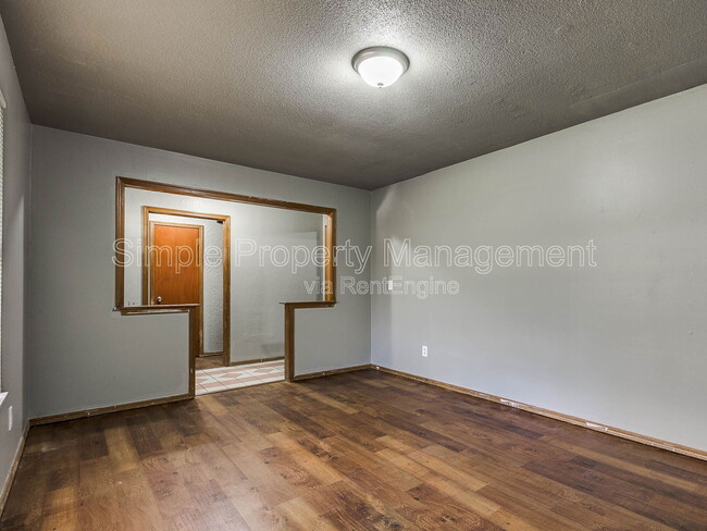 Building Photo - 4924 NW 19th St