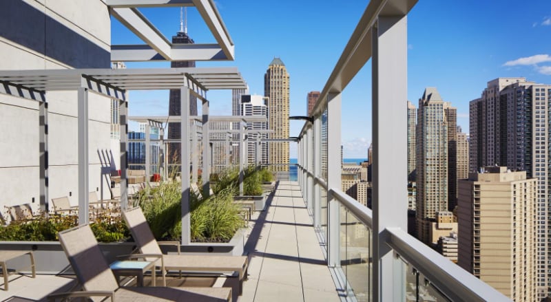 Building Photo - 136 W Chicago Ave