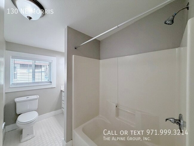 Building Photo - 130 NE Morris-