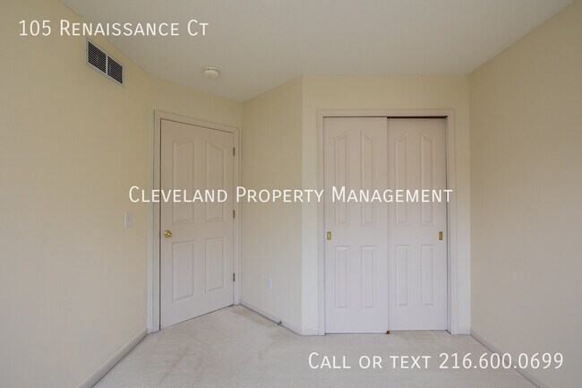 Building Photo - 105 Renaissance Ct