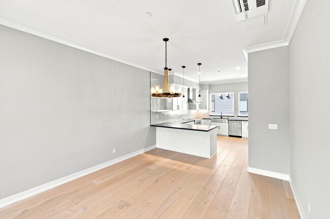 Building Photo - 2 Bed, 2.5 Bath Executive Home in Newly Constructed Community!