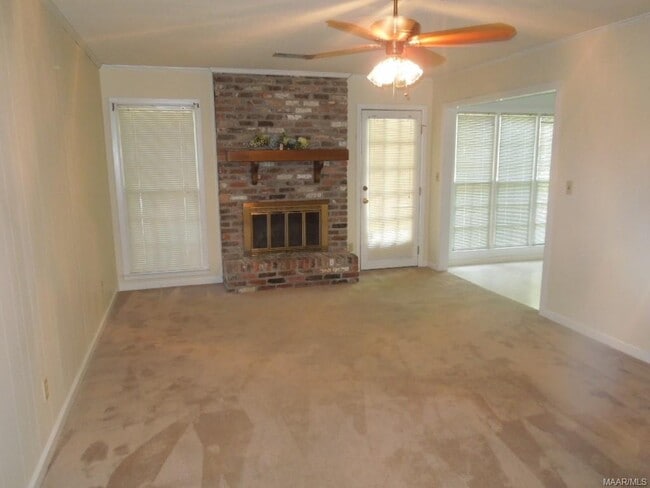 Building Photo - 2169 Edinburgh Dr