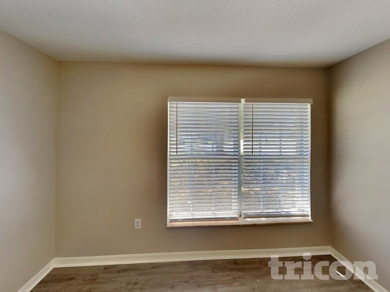 Building Photo - 216 Cobalt Dr