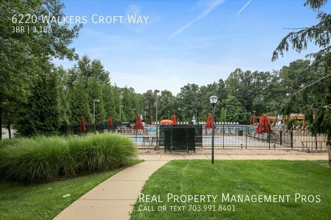 Building Photo - 6220 Walkers Croft Way