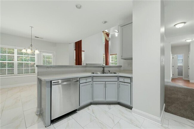 Building Photo - 3032 Mockingbird Ln