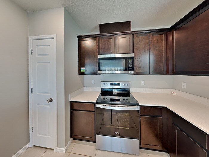 Building Photo - 1151 Sugarwood St