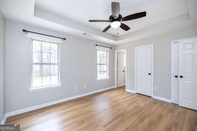 Building Photo - 641 Honey Creek Rd