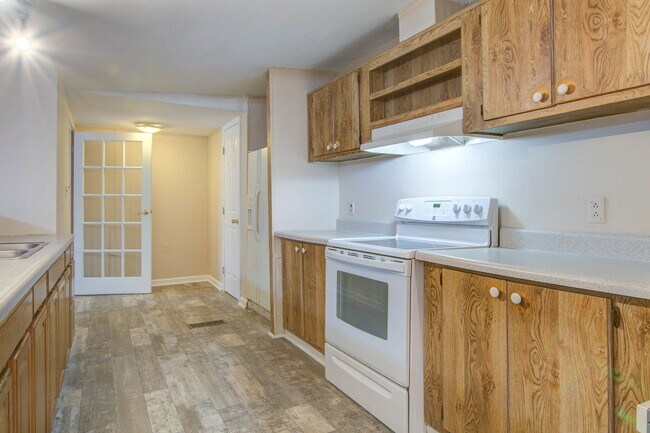 Building Photo - 756 Seaman Ln