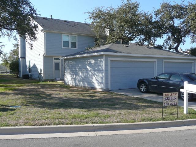 Building Photo - Charming 3/2.5 Townhome for Rent in Kyle, TX