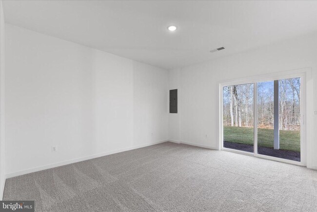 Building Photo - 36121 Wilderness Shores Way