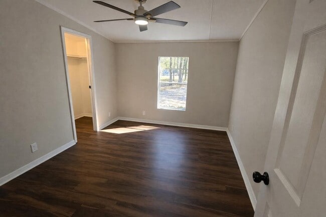 Building Photo - 2620 Indigo Ave