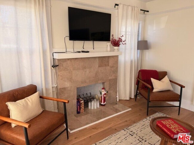 Building Photo - 510 N St Andrews Pl