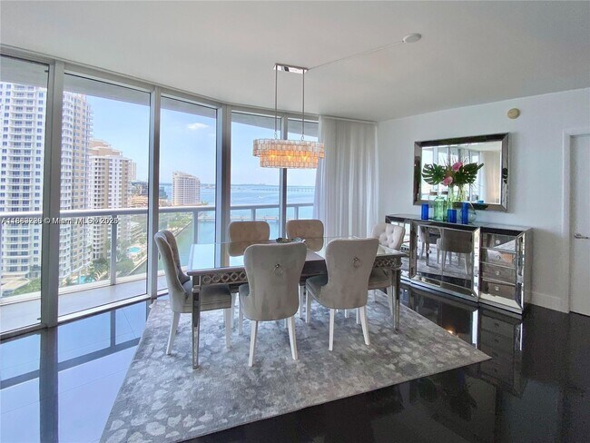 Building Photo - 465 Brickell Ave