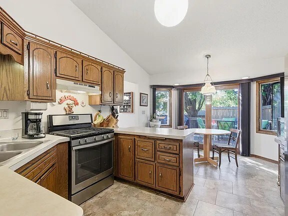 Building Photo - 8349 Sheridan Ave N