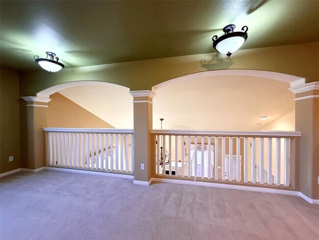 Building Photo - 3916 Bonnie Ln