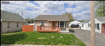 Building Photo - 2904 Walker St