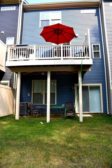 Building Photo - 7912 Marietta Dr