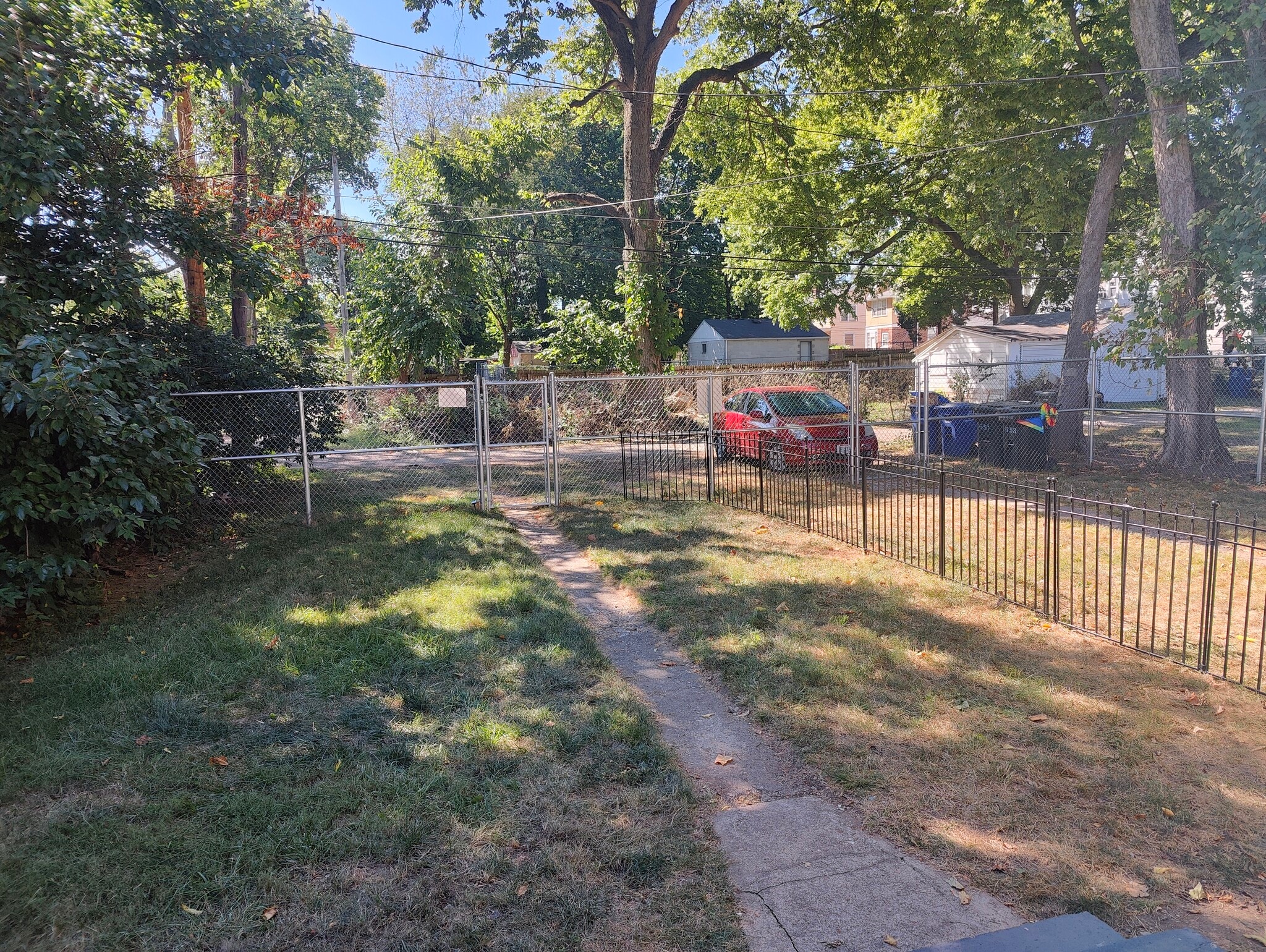 Building Photo - 653 Rhoads Ave