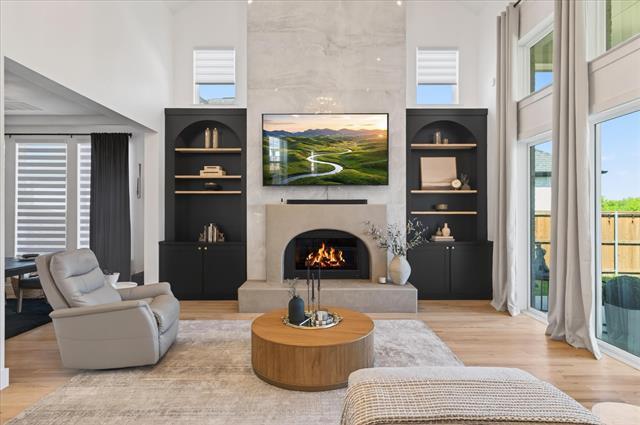 Building Photo - 3320 Crescent Ln