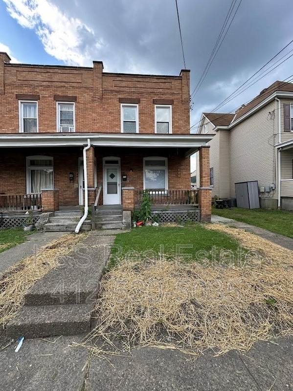 Building Photo - 527 Marwood Ave