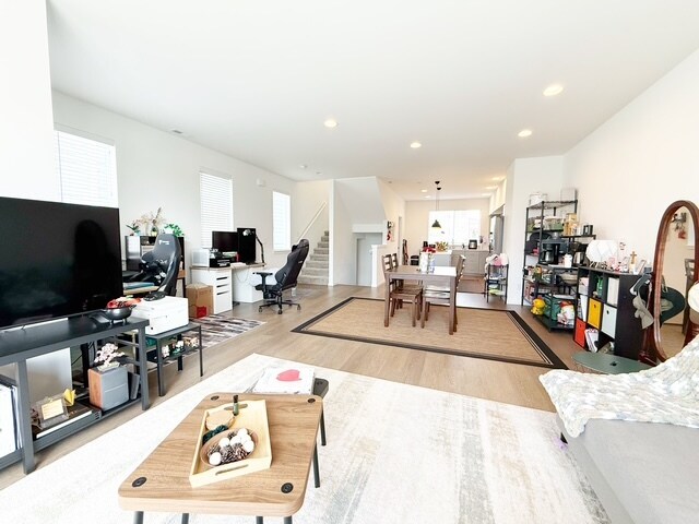 Building Photo - 1090 NW Dragonstone St