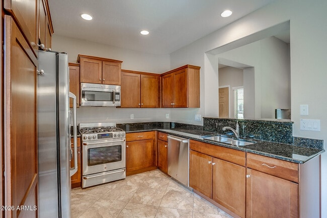 Building Photo - 3651 E Zachary Dr