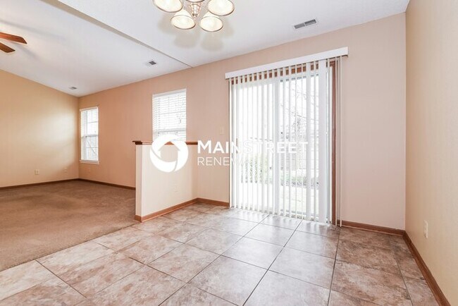 Building Photo - 3 Bedroom Pet-Friendly Home in Avon, IN with Main Street Renewal